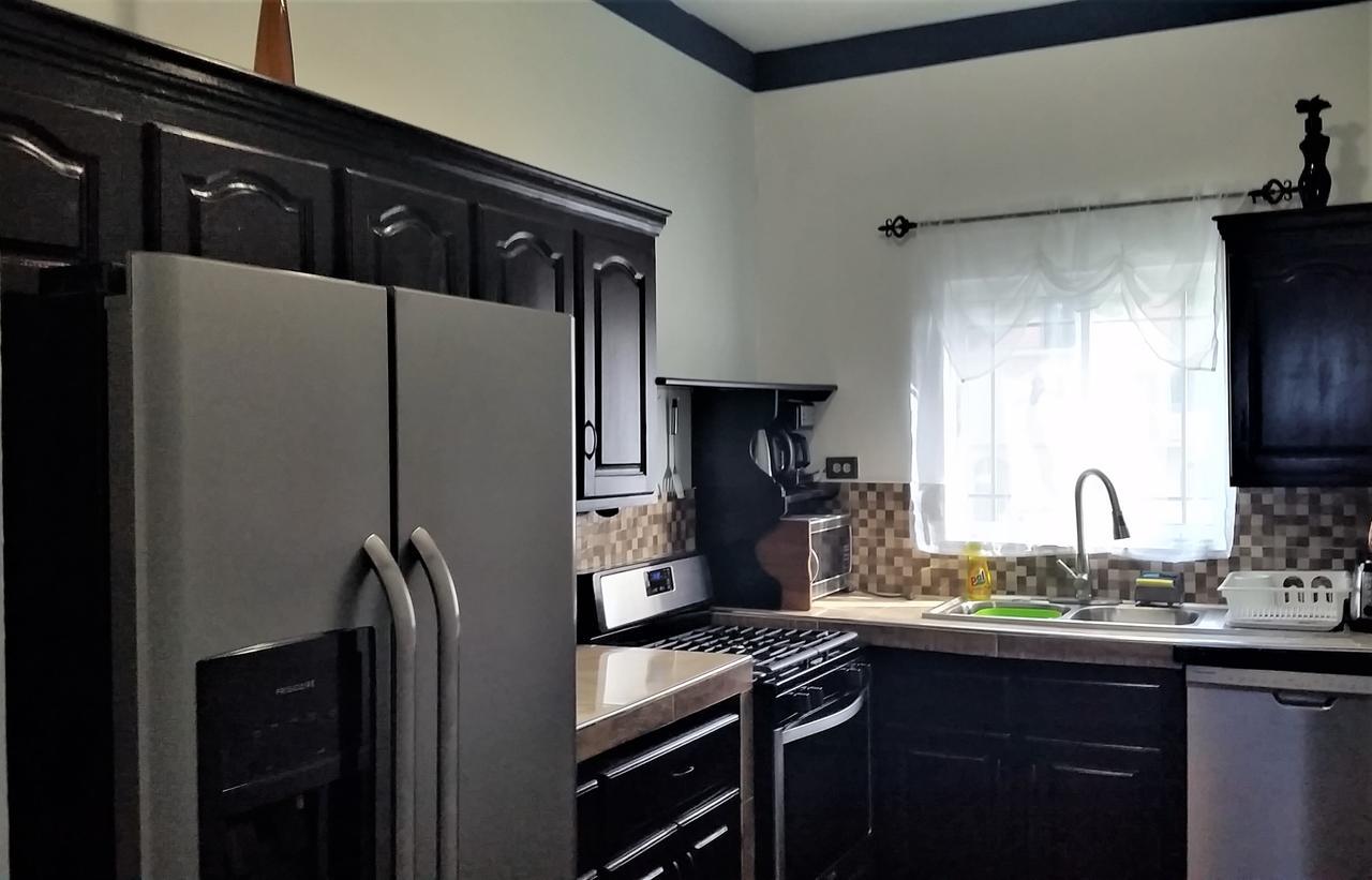 Bailey'S Bed And Breakfast Runaway Bay Bagian luar foto